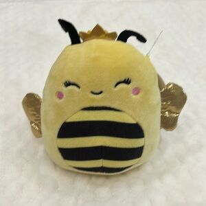 Sunny Squishmallow. Excellent condition